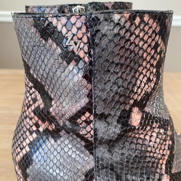 ZADIG & VOLTAIRE Lena Wild Boots snake print sz 40 - Picture 3 of 8
